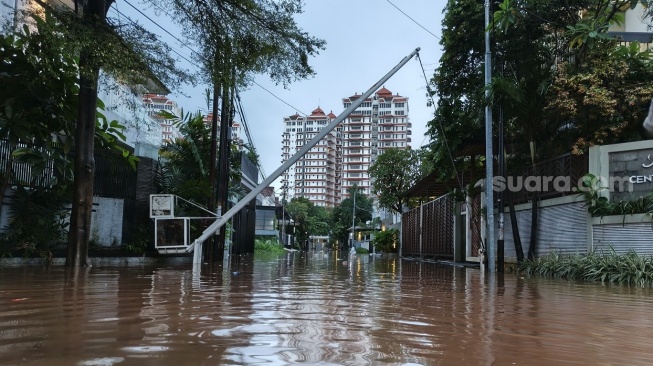 Banjir Sebetis di Pemukiman Belakang Kantor Wali Kota Jaksel, Selalu Datang Setiap Hujan Deras