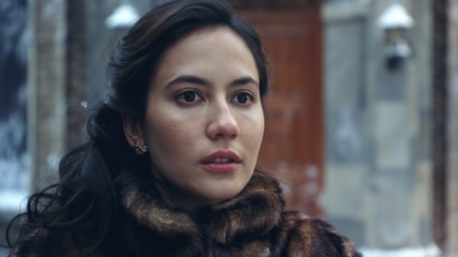 Fix! Pevita Pearce Bintangi Film 5 CM Revolusi Hati