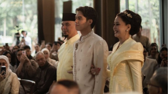 Ahmad Dhani Beri Wejangan dengan Cara Berbeda pada El Rumi usai Lamaran