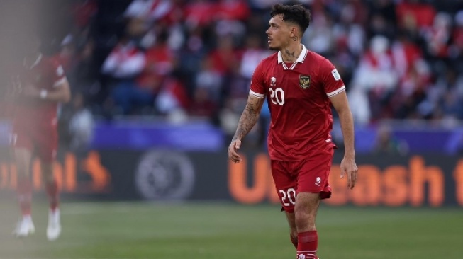 Pulih dari Cedera, Shayne Pattynama Dirumorkan Merapat ke Liga Indonesia?