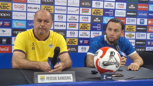 Hadapi PSBS Biak, Marc Klok Ingin Lanjutkan Tren Positif Persib