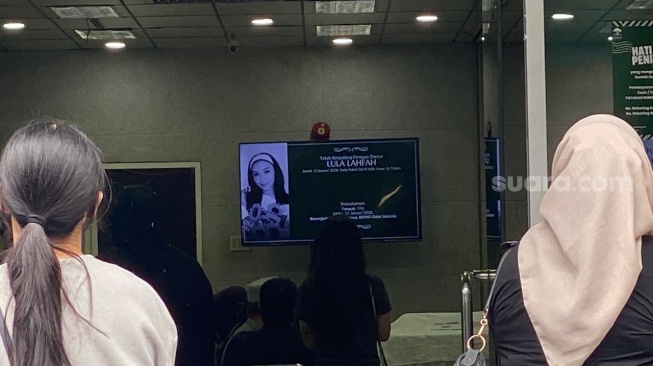 Suasana di Rumah Duka Sentosa RSPAD Gatot Subroto, tempat jenazah Lula Lahfah disemayamkan, Sabtu (24/1/2026). [Tiara Rosana/Suara.com]