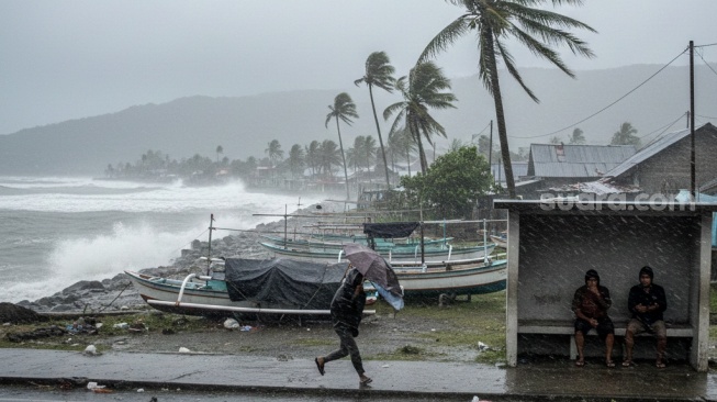 Kenapa Angin Kencang Hari Ini Melanda Sejumlah Wilayah Indonesia? Simak Penjelasan BMKG
