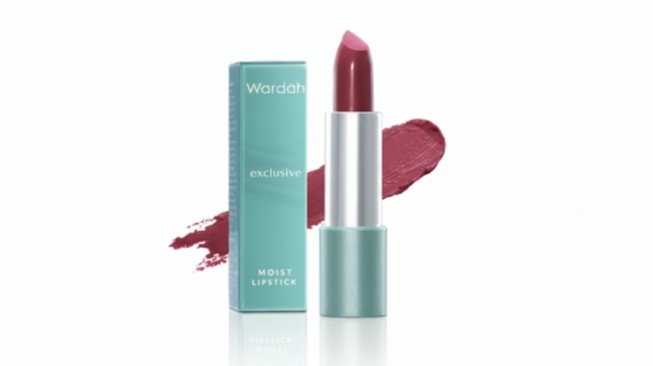 Wardah Exclusive Moist Lipstick.