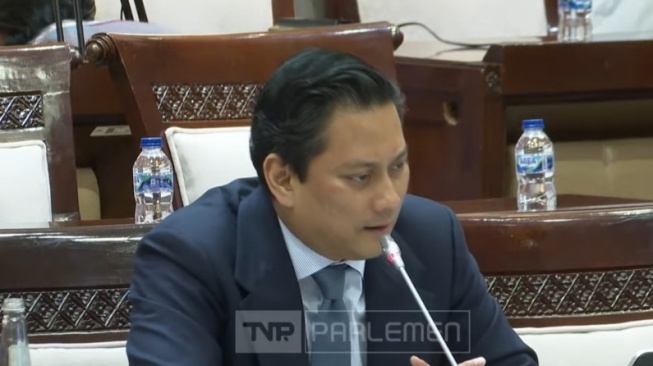 Resmi! Komisi XI DPR RI Sepakati Keponakan Prabowo Thomas Djiwandono Jadi Deputi Gubernur BI