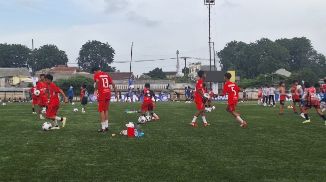 PSSI Angkat Topi Adanya Program Satu Anak Satu Bola