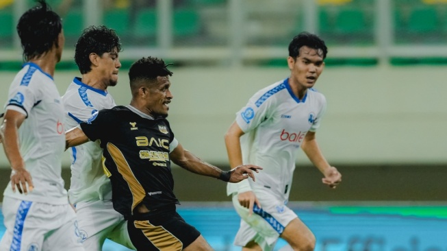 Hasil Super League: Brace Alex Martins Bawa Dewa United Bungkam Arema FC