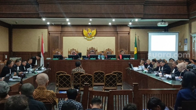 Eks Direktur SMA Akui Dapat Uang Terima Kasih 7 Ribu Dollar AS dari Penyedia Chromebook