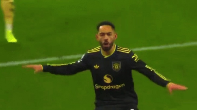 Viral Joget Matheus Cunha Usai Cetak Gol Kelas Dunia di Kandang Arsenal