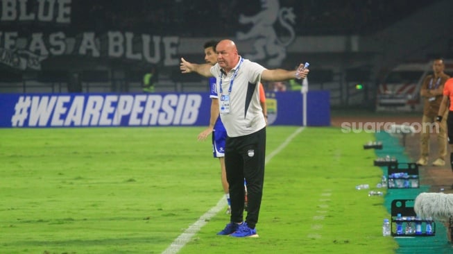 Bojan Hodak Beberkan Alasan Rekrut Layvin Kurzawa dan Dion Markx