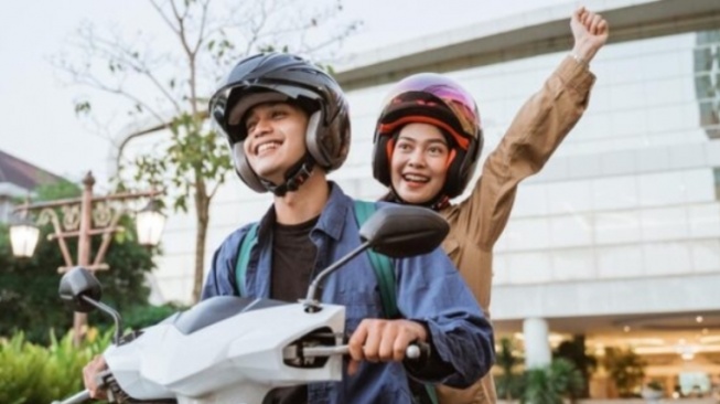 7 Rekomendasi Sunscreen untuk Pengendara Motor Sesuai Jenis Kulit