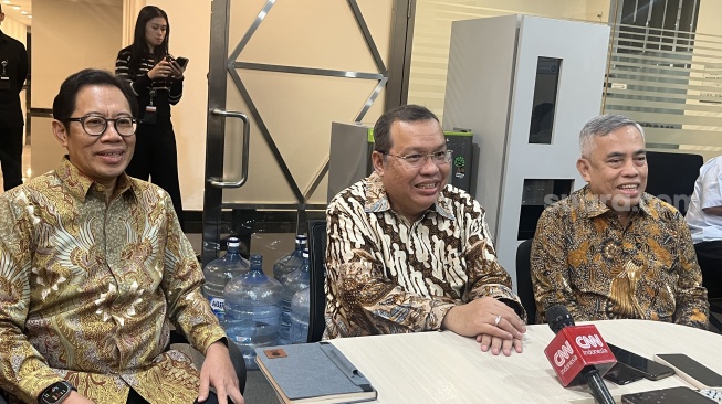 IHSG Terjun Bebas, BEI: Investor Jangan FOMO Jual Saham