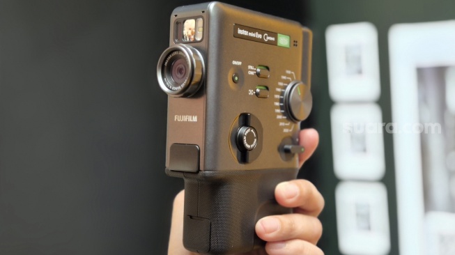 Fujifilm instax mini Evo Cinema dan instax mini Link+, Paduan Kamera Digital, Film Klasik, dan Video