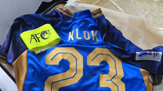 Misi Kemanusiaan Viking Persib Club: Ubah Jersey Marc Klok Jadi Ribuan Porsi Makanan di Cisarua