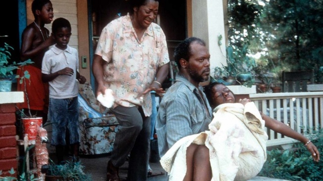 A Time to Kill yang dibintangi Matthew McConaughey, Samuel L Jackson dan Sandra Bullock akan tayang pada Rabu (28/1/2026) malam ini pukul 23.00 WIB di Trans TV. [YouTube]