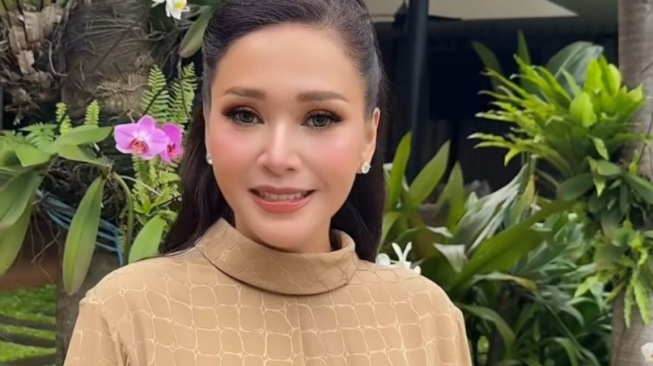 Genap 50 Tahun, Maia Estianty Ungkap Perubahan Pola Hidup Demi Cucu Pertama