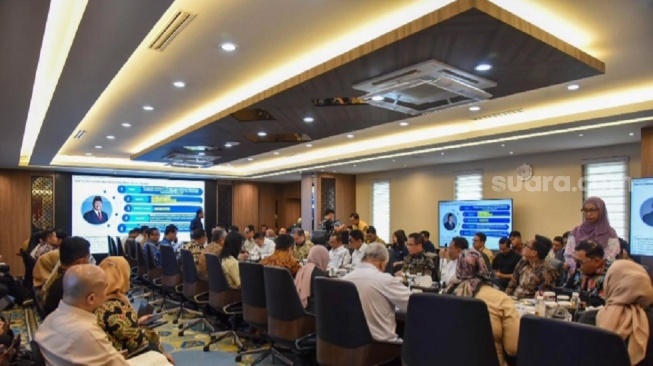 Jelang Ramadan, Pemerintah Rapat Inflasi: Pasokan Pangan Dijaga, Diskon Transportasi Disiapkan