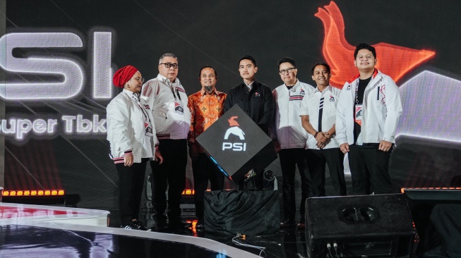 Tunggu Hal Ini Lengkap, Kaesang Bakal Umumkan Sosok 'Mr J' di Waktu yang Tepat