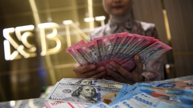 Rupiah Kembali Melemah Terseret Sentimen Global