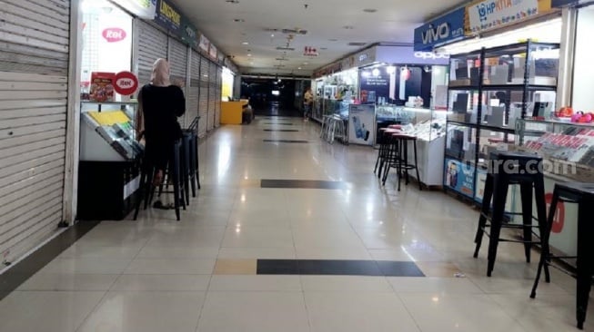 Kondisi terkini Karebosi Link dan Makassar Trade Center (MTC), dua pusat perbelanjaan yang terhubung dan pernah menjadi pusat perdagangan di Kota Makassar, Sulawesi Selatan, Kamis 29 Januari 2026 [SuaraSulsel.id/Lorensia Clara]