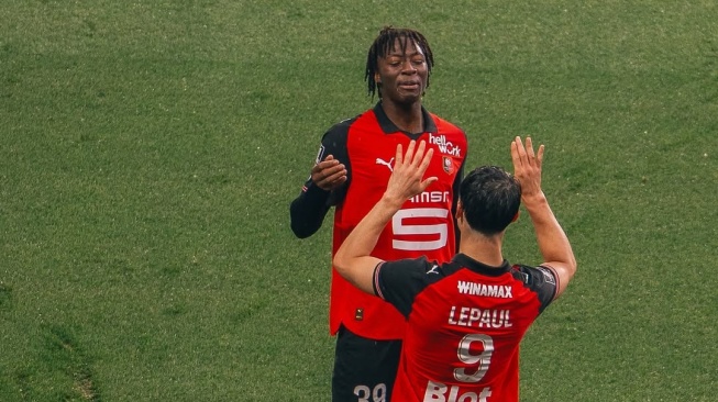 Manchester United Serius Kejar Kader Meite dari Rennes, Saling Sikut dengan Al Hilal