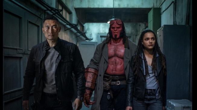 Film Hellboy (2019) yang dibintangi David Harbour, Milla Jovovich, dan Ian McShane akan tayang di Trans TV pada Kamis (29/1/2026) malam ini pukul 21.00 WIB. [YouTube]