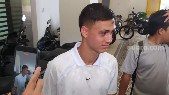 Eliano Reijnders Tak Sabar Main Bareng Layvin Kurzawa