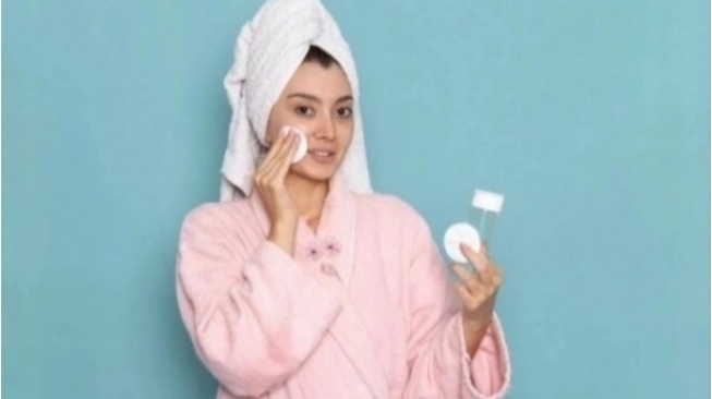 4 Micellar Water Panthenol Rp30 Ribuan, Angkat Makeup pada Kulit Sensitif