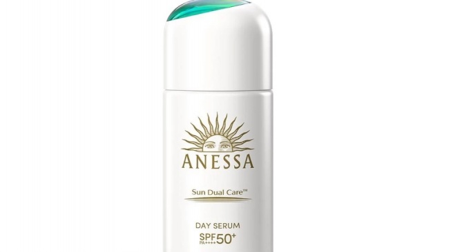 Anessa Day Serum Sunscreen (Shopee)