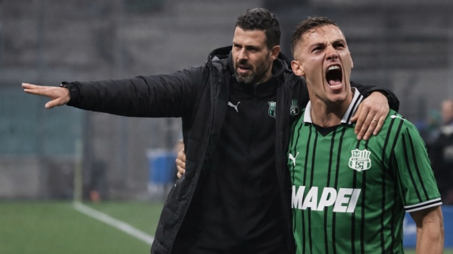 Fabio Grosso Angkat Topi, Aksi Jay Idzes Jadi Penentu Kemenangan Sassuolo