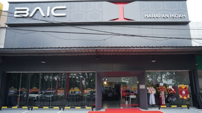 BAIC Indonesia Perkuat Eksistensi di Area Jabodetabek Lewat Dealer Harapan Indah Bekasi