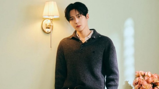 Bantah Dugaan Penggelapan Pajak, Agensi Ungkap Status Perusahaan Teater Kim Seon Ho