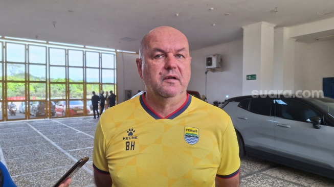 Bojan Hodak Pastikan Persib Tak akan Tambah Lagi Pemain Baru