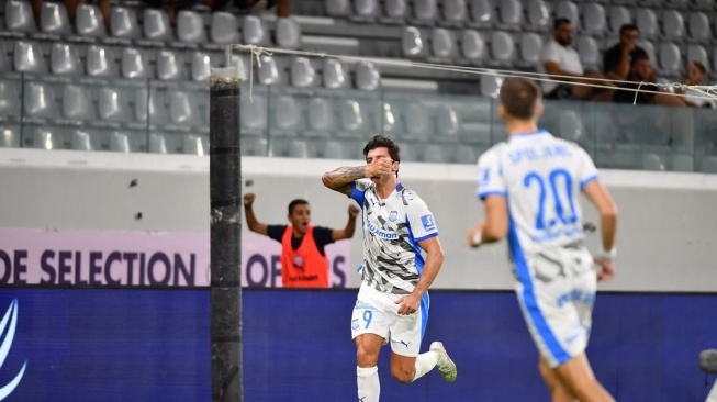 Bukan Ragnar Oratmangoen! Persib Rekrut Striker Asal Spanyol, Siapa Dia?