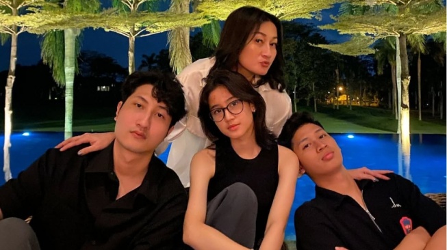 Untar Buka Suara Soal Insiden Jatuhnya Adik Keisya Levronka dari Lantai 6