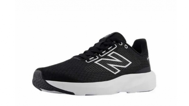 7 Sepatu New Balance Diskon 50 Persen di Sports Station Edisi Februari 2026