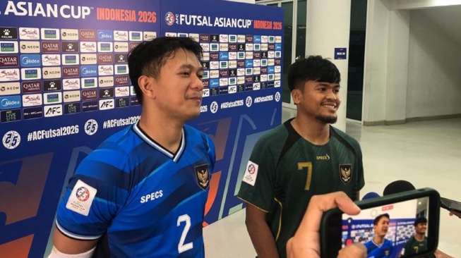 Penyelamatan Pakai Wajah, Ahmad Habibie Gembira Dinyanyikan Suporter di Indonesia Arena