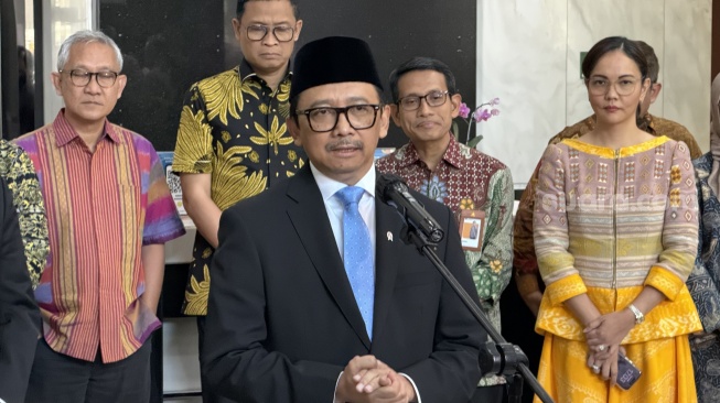 Wakil Menteri Keuangan Juda Agung saat ditemui di Kantor Kemenkeu, Jakarta, Kamis (5/2/2026). [Suara.com/Dicky Prastya]