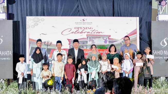 Opening Ceremony turut dihadiri oleh Ketua Umum PDIP Banyuwangi serta representative dari BAPENDA Banyuwangi (Dok: Sahid Mahata)