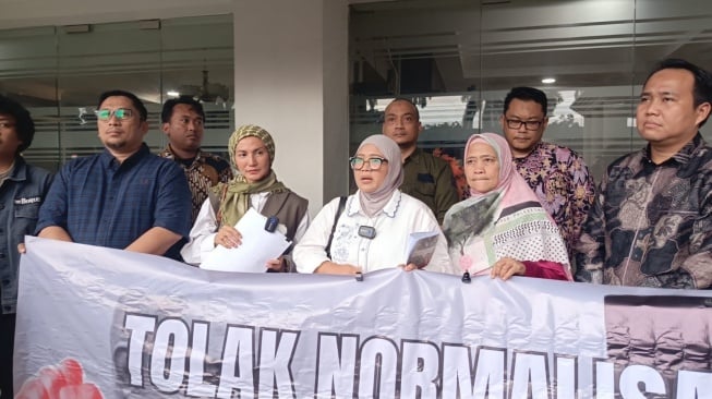 Sejumlah Masyarakat Sipil Laporkan Kejahatan Genosida Israel ke Kejaksaan Agung