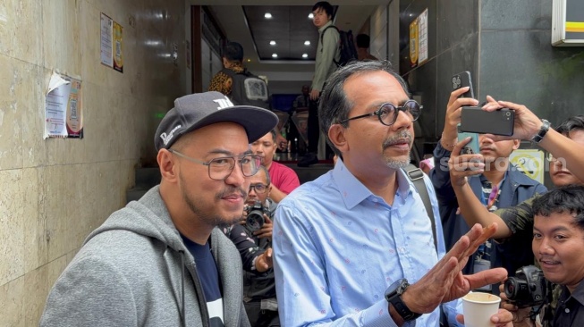 Santai Jelang Diperiksa Polisi, Haris Azhar: Klarifikasi Pandji Masih Tahap Ngobrol