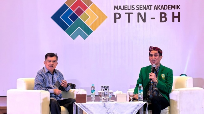 Jusuf Kalla: Perguruan Tinggi Jangan Andalkan Mahasiswa untuk Biaya Pendidikan