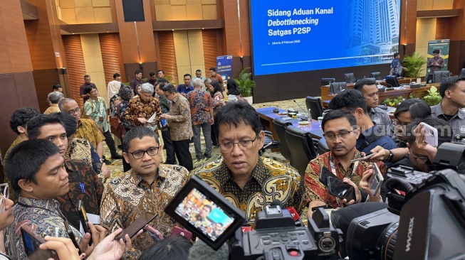 Purbaya Jawab Rating Negatif Moody's, Siap Koreksi Anggaran MBG Jika Ada Pemborosan