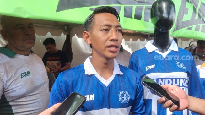 Gelandang Persib Beckham Putra Gelar Turnamen Sepak Bola Usia Dini