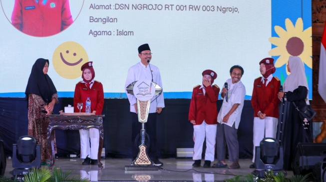 Kegiatan Sosialisasi DTSEN, para siswa SRT 18 Tuban menampilkan beragam bakat dan potensi (Dok: Kemensos)