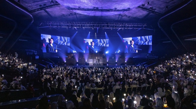 Idol K-Pop, Chen EXO sukses menggelar konser perdananya di Balai Sarbini, Jakarta pada 31 Januari 2026 [credit: Three Angles Production]