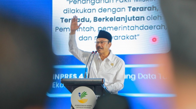 Gus Ipul Ajak Para Kades Tindaklanjuti Arahan Presiden Kawal Data Kemiskinan