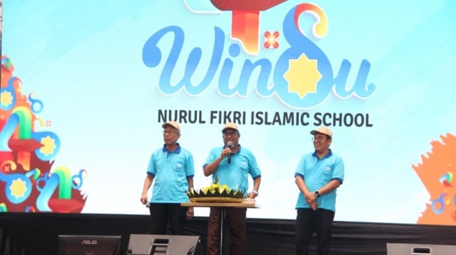 Fun Walk Meriahkan Milad 4 Windu Nurul Fikri, Satukan 700 Peserta dalam Semangat Kebersamaan