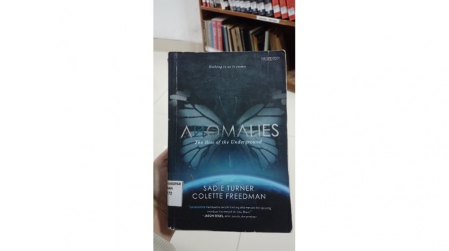 Novel Anomalies: Saat Kesempurnaan Menjadi Penjara yang Rapi