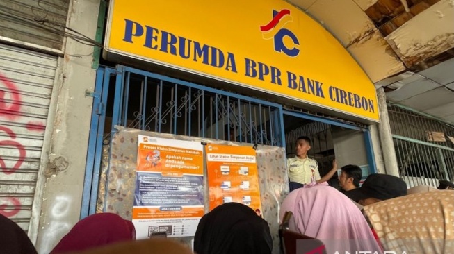 Bank Cirebon Bangkrut: Izin Dicabut, Pemkot Respon Sikap OJK dan LPS
